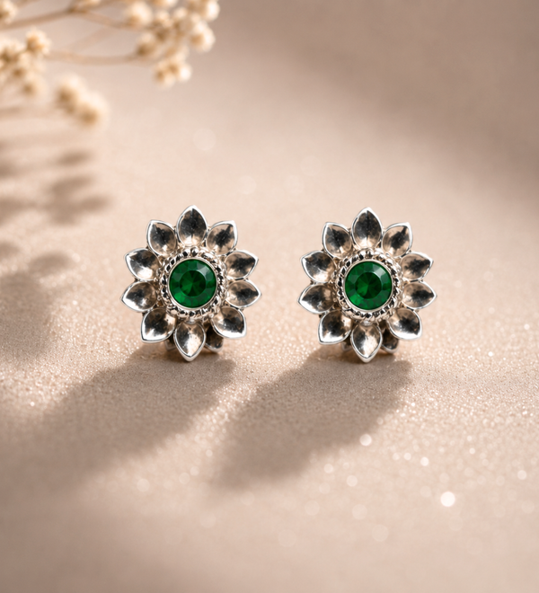 Sterling Silver Emerald Sunburst Jewel Earring