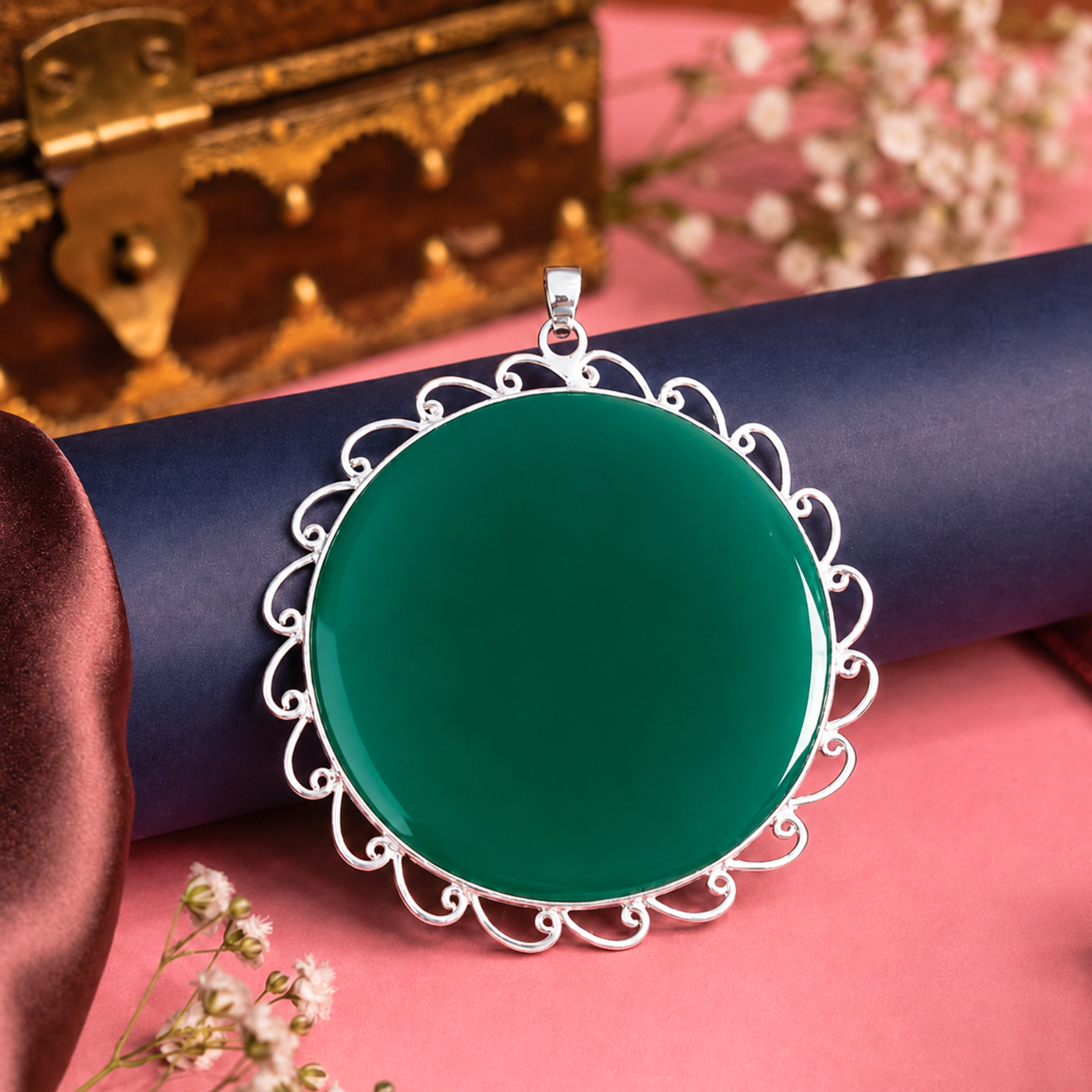 Sterling Silver Evergreen Glow Green Onyx Pendant, handcrafted 92.5% sterling silver jewellery by Silver Play