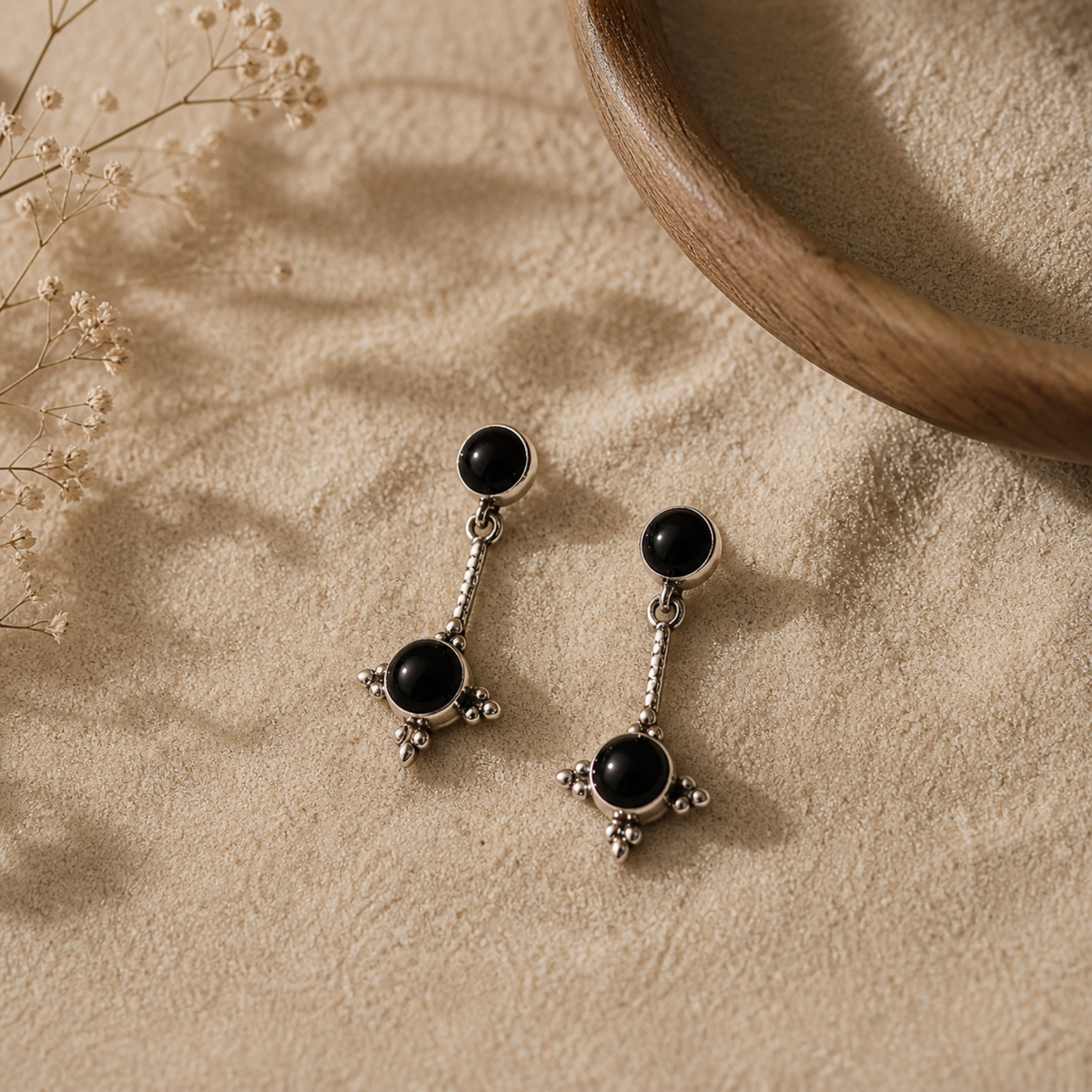 Sterling Silver Midnight Elegance Earring